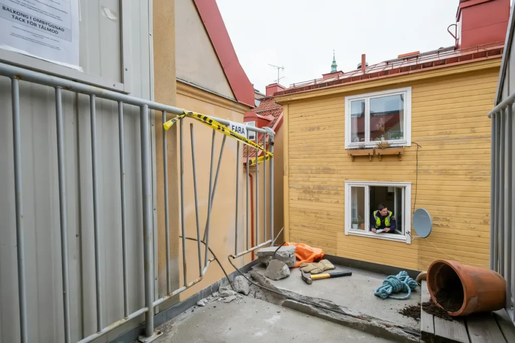 rivning av balkongplatta och r cke i s dermalm stockholm